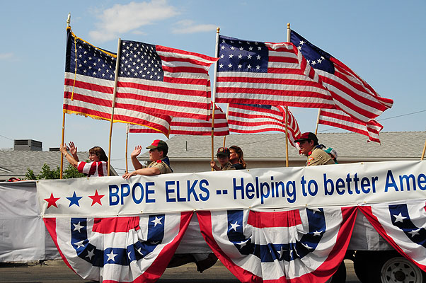 DSC_0313.jpg (4288x2848) NIKON D300 - 18-200mm f/3.5-5.6 // F5,6 // 1/1000 sec // ISO 400 // 35,0 mm // no Flash // 2008:07:04 09:36:50 DSC_0313.jpg (4288x2848) NIKON D300 - 18-200mm f/3.5-5.6 // F5,6 // 1/1000 sec // ISO 400 // 35,0 mm // no Flash // 2008:07:04 09:36:50